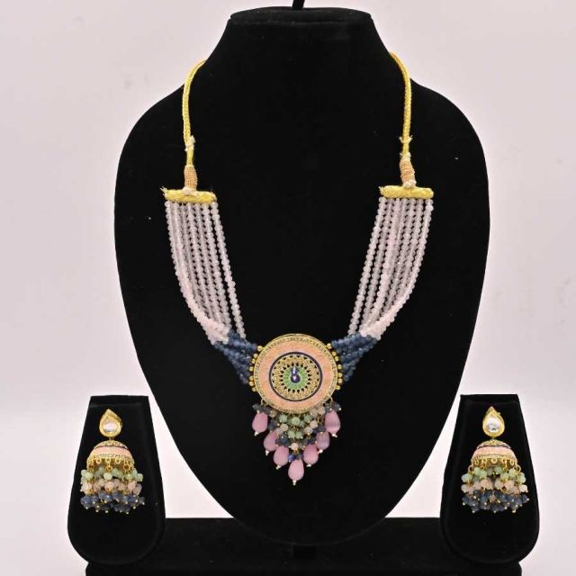 Elvia Ornate ethnic necklace and earring
