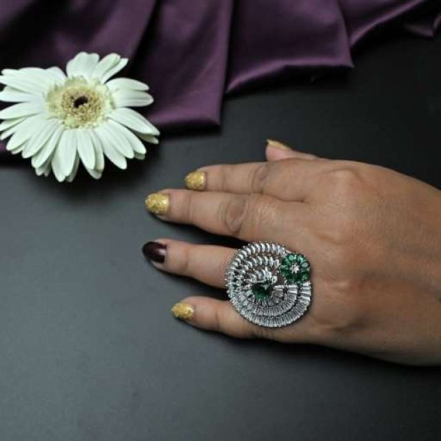 Silver Emerald Ring with Gerbera